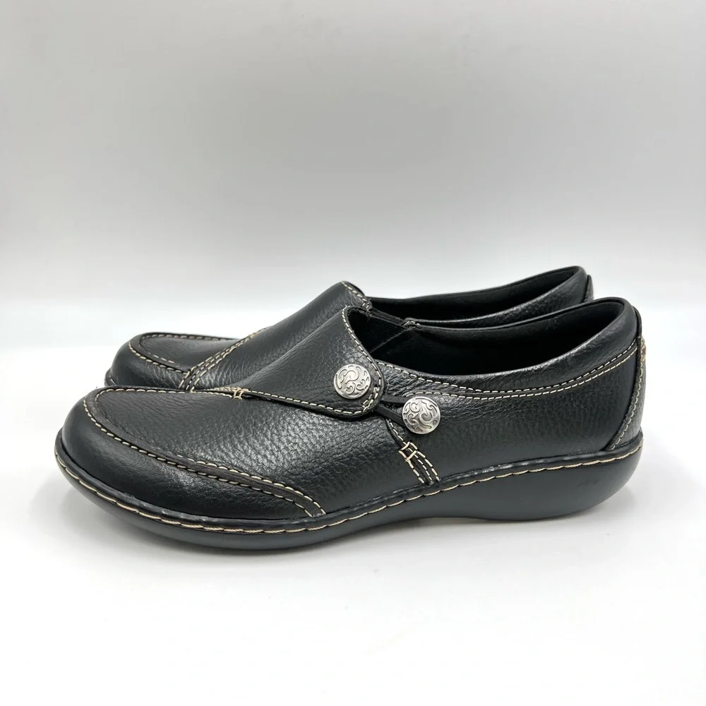 7N 7 N NARROW Clarks Women's Ashland Lane Q Black Leather Slip On Loafers Shoes‎
